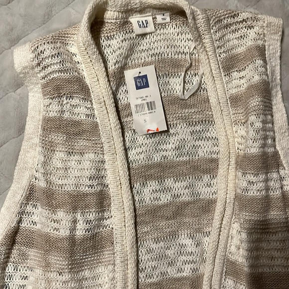 Gap Long Sweater Vest - Picture 2 of 3